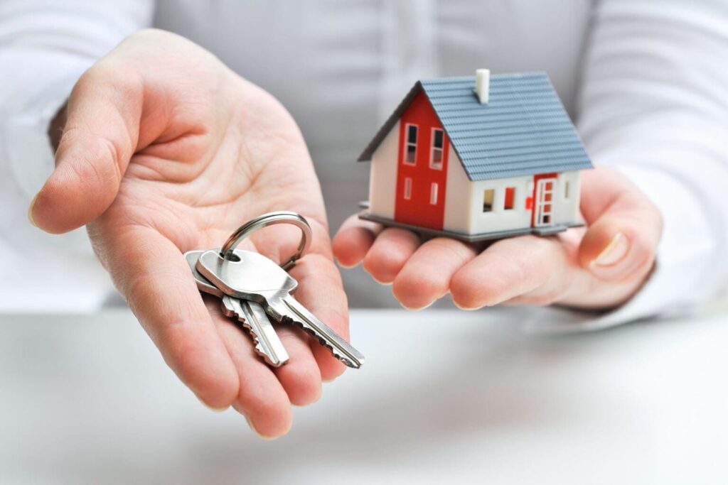 commercial real estate agent