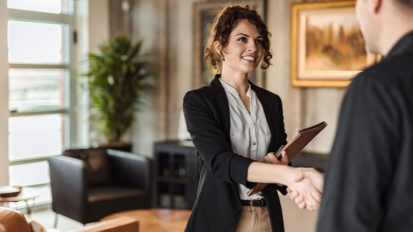real estate agent in Los Angeles